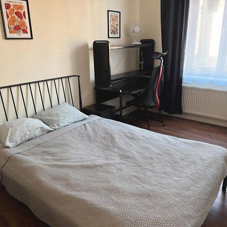 2-Room Apartment In The City Center Poznań Extérieur photo